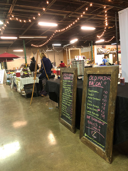 來自農民或屠夫的熟食蛋白