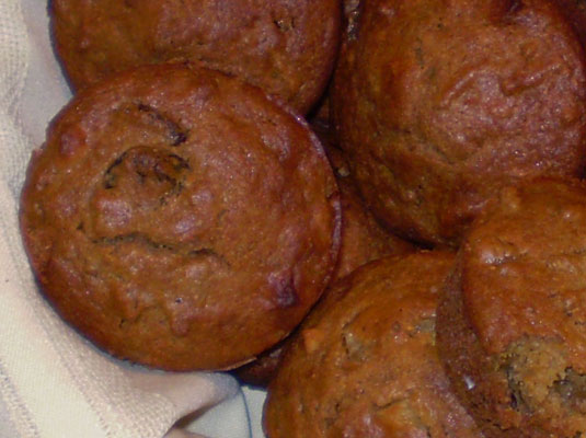 水果和麩皮鬆餅