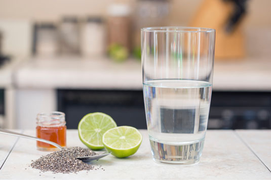 如何用奇亞籽製作健康飲品