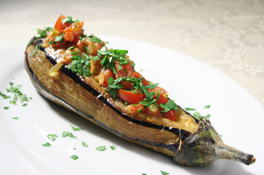 昏昏欲睡的伊曼 (Iman Bayildi) 的食譜